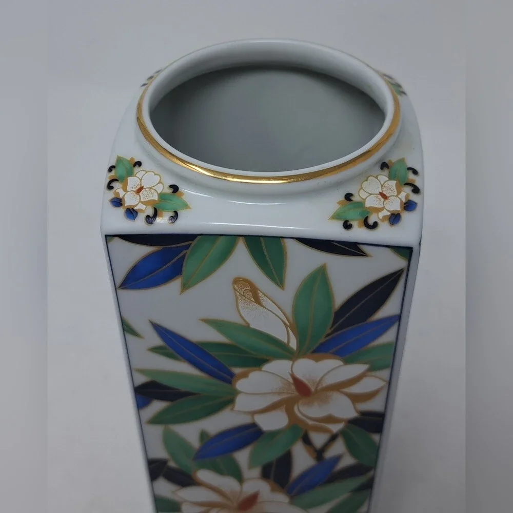 Vintage Takahashi Tropicale Vase Hand Decorated Parrots & Floral Japan 7
